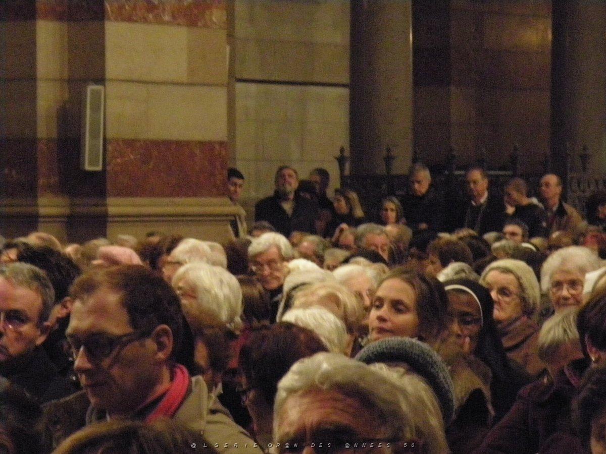 2014 01 26 LA MAJOR MARSEILLE MGR JEAN MARC AVELINE ORDONNE EVEQUE AUXILLIAIRE (20).JPG
